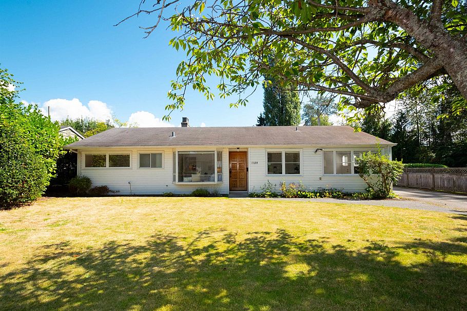 1150 Silverwood Crescent North Vancouver, BC - 1