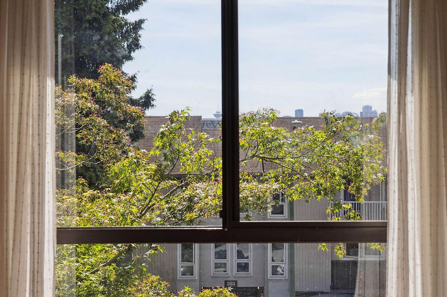 221 210 W 2nd Street North Vancouver, BC - 15