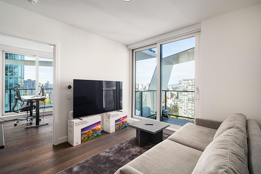 1905 620 Cardero Street West Vancouver, BC - 6