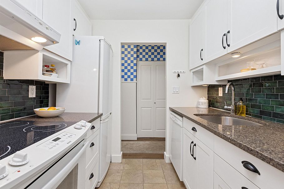 319 1422 E 3rd Avenue Vancouver, BC - 13