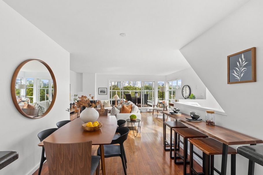 2220 Spruce Street Vancouver, BC - 11