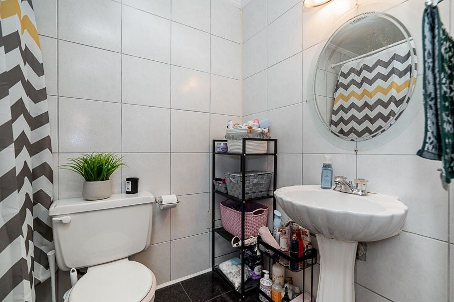 508 1040 Pacific Street Vancouver, BC - 16