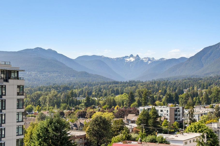 1302 158 W 13th Street North Vancouver, BC - 2