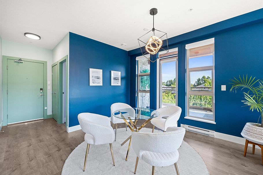 202 3602 Aldercrest Drive North Vancouver, BC - 12