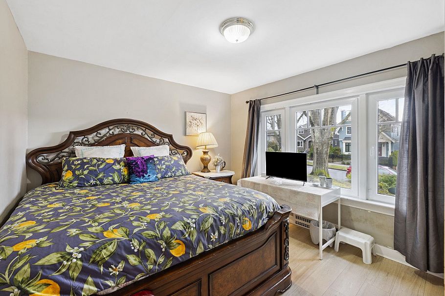 2923 W 32nd Avenue Vancouver, BC - 25