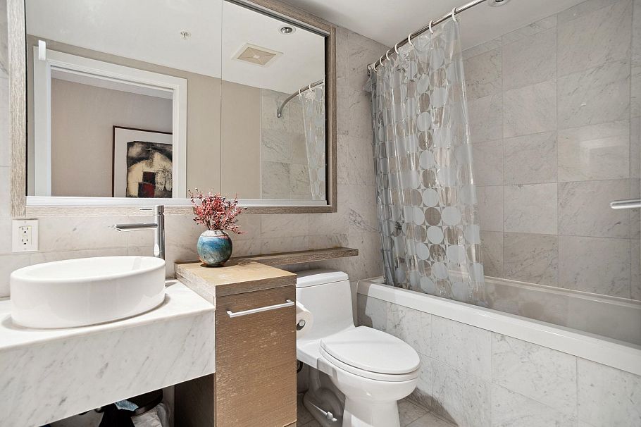 714 833 Seymour Street Vancouver, BC - 12