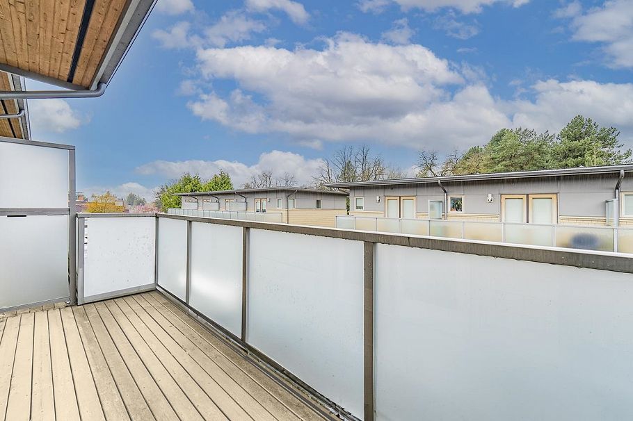 5522 Oak Street Vancouver, BC - 5