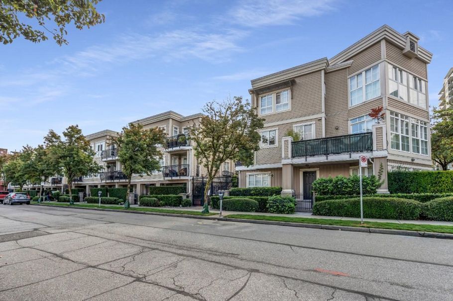 314 678 W 7th Avenue Vancouver, BC - 1