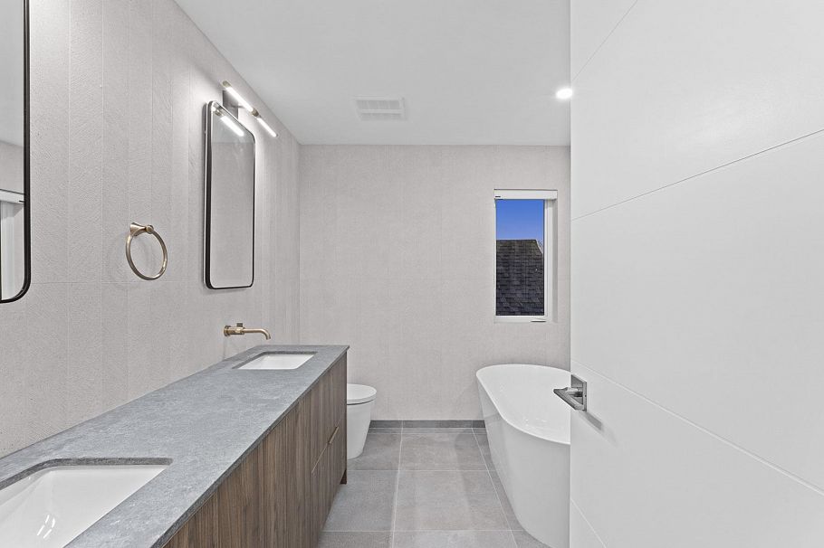 3071 Fromme Road North Vancouver, BC - 26