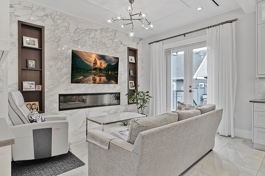 1895 W 60th Avenue Vancouver, BC - 12