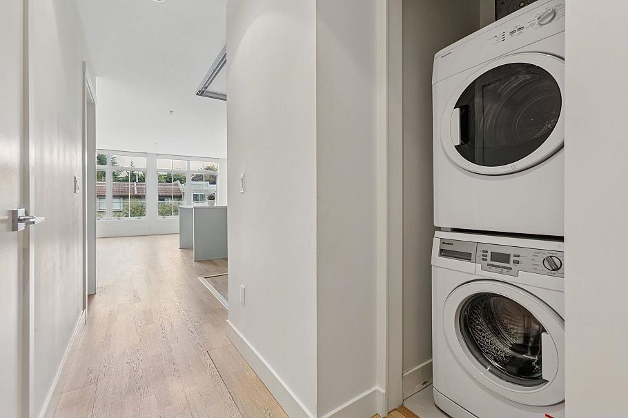 306 4355 W 10th Avenue Vancouver, BC - 12