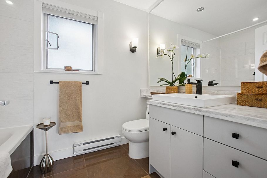 TH3 1568 E 22nd Avenue Vancouver, BC - 10