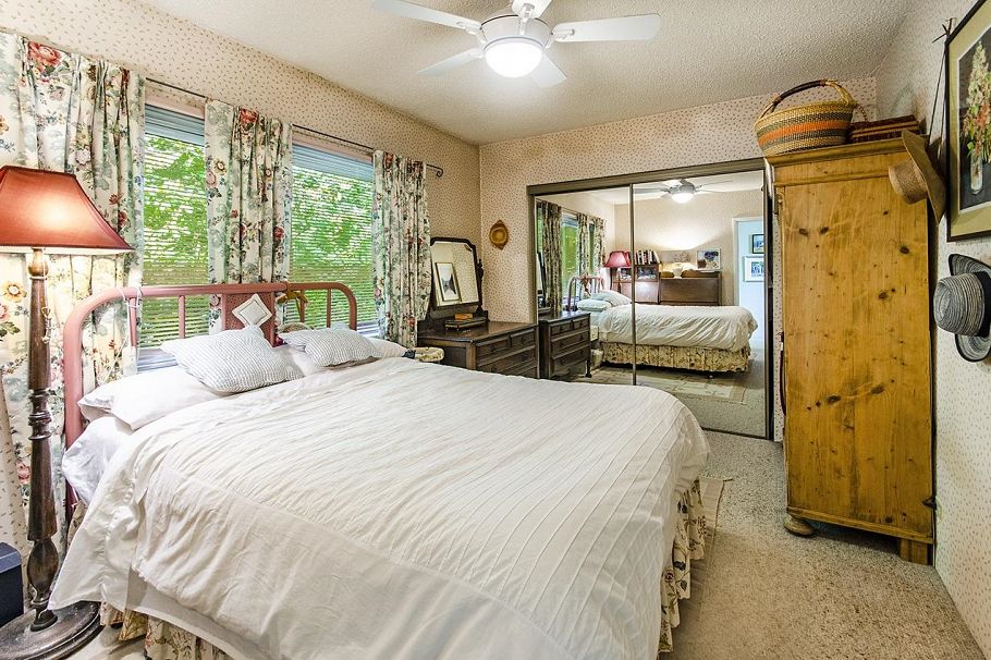 903 E Keith Road North Vancouver, BC - 17