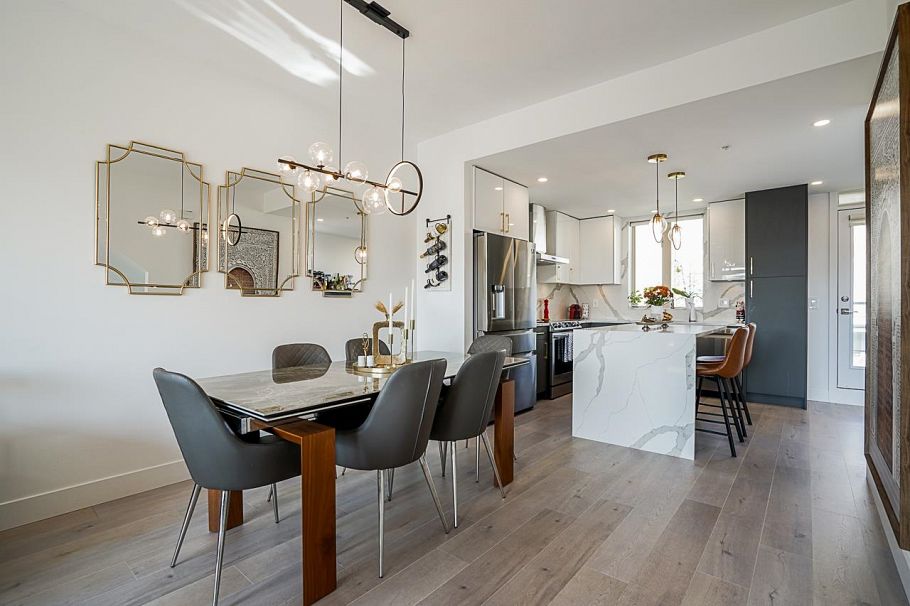 76 728 W 14th Street North Vancouver, BC - 8