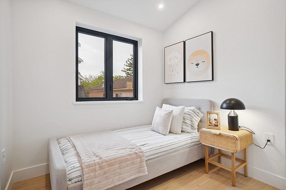 1917 3rd Avenue Vancouver, BC - 14