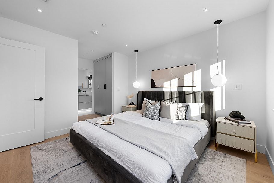 2 240 E 37th Avenue Vancouver, BC - 21