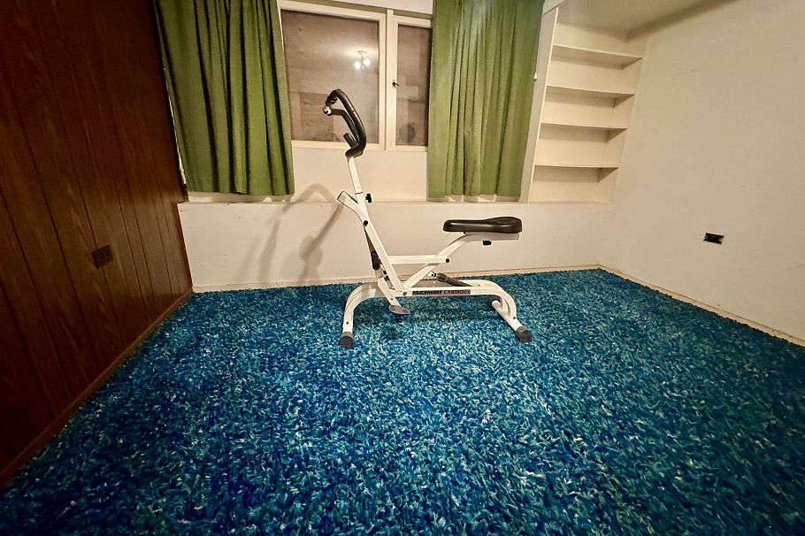 515 W 24th Street North Vancouver, BC - 15