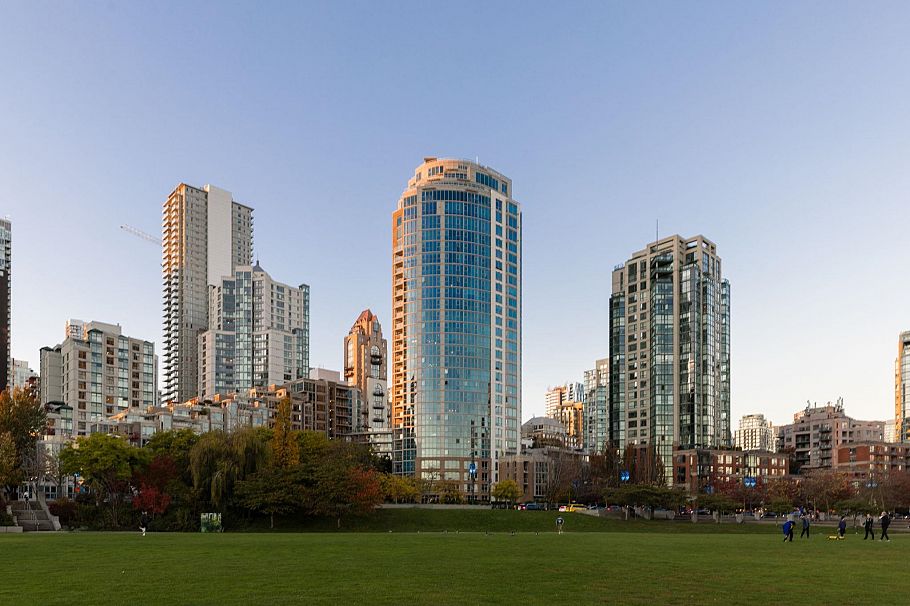 2101 388 Drake Street Vancouver, BC - 2
