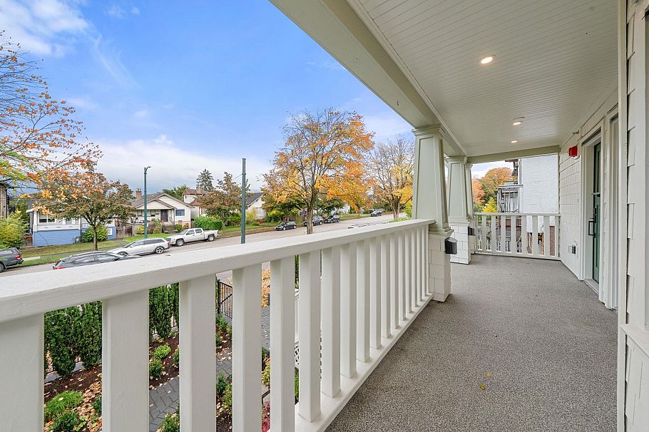 2528 Mcgill Street Vancouver, BC - 3