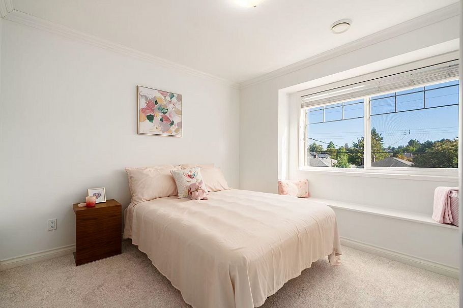 2818 W 19th Avenue Vancouver, BC - 27