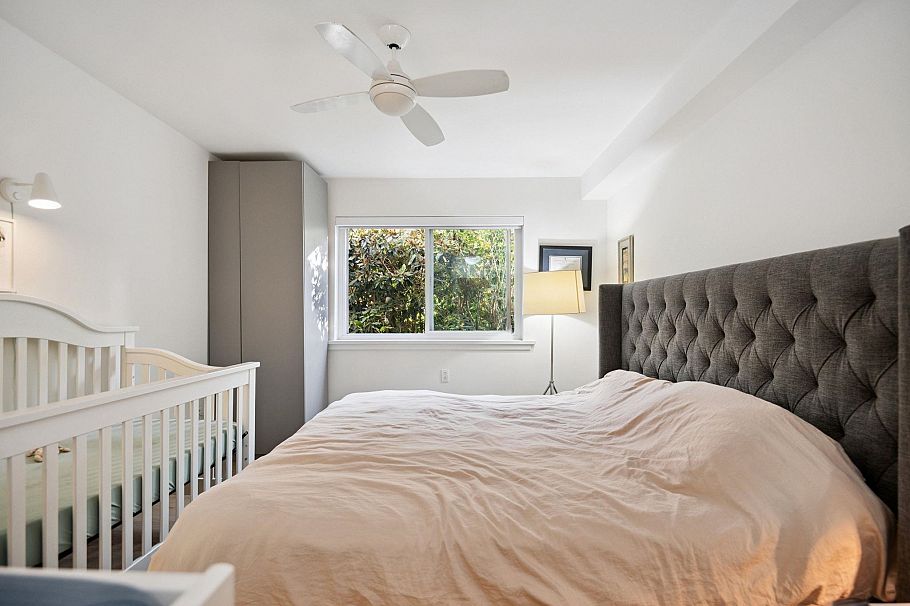 101 1696 W 10th Avenue Vancouver, BC - 16