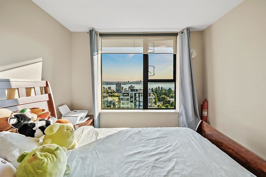 805 683 W Victoria Park North Vancouver, BC - 30