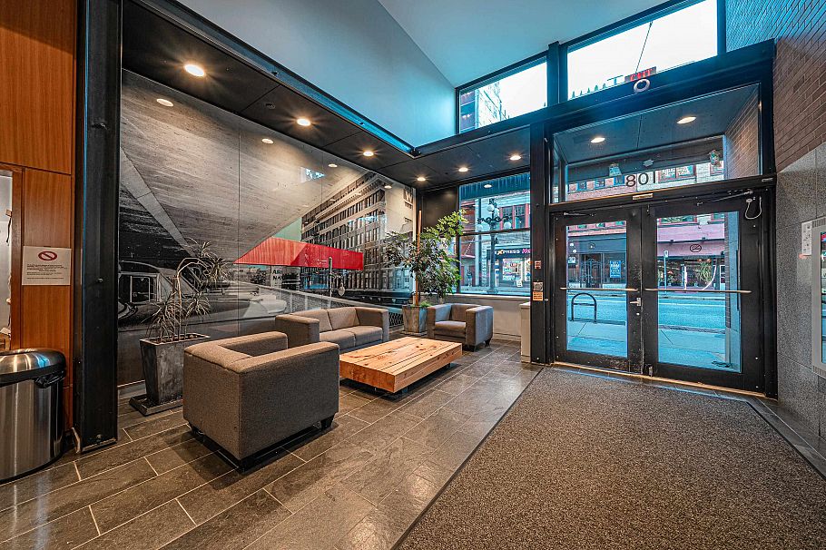 2401 108 W Cordova Street Vancouver, BC - 10