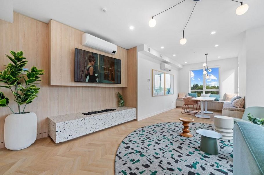 504 2450 Garden Drive Vancouver, BC - 34