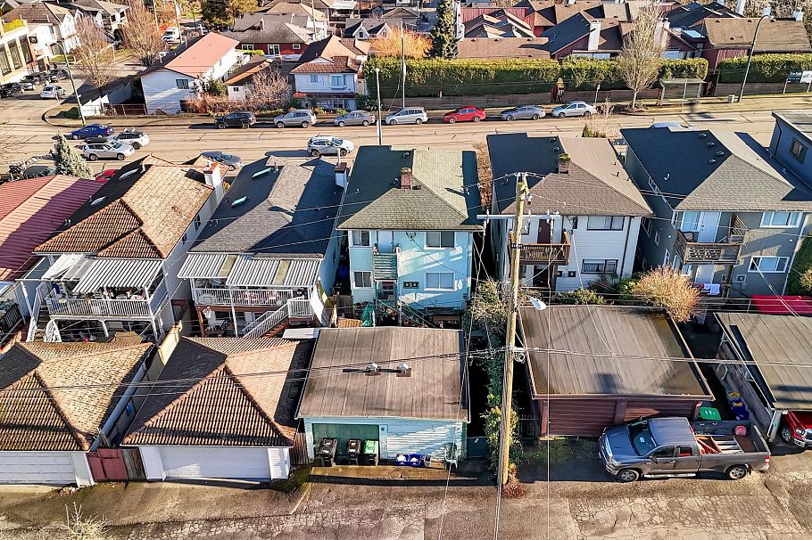 4639 Fraser Street Vancouver, BC - 36