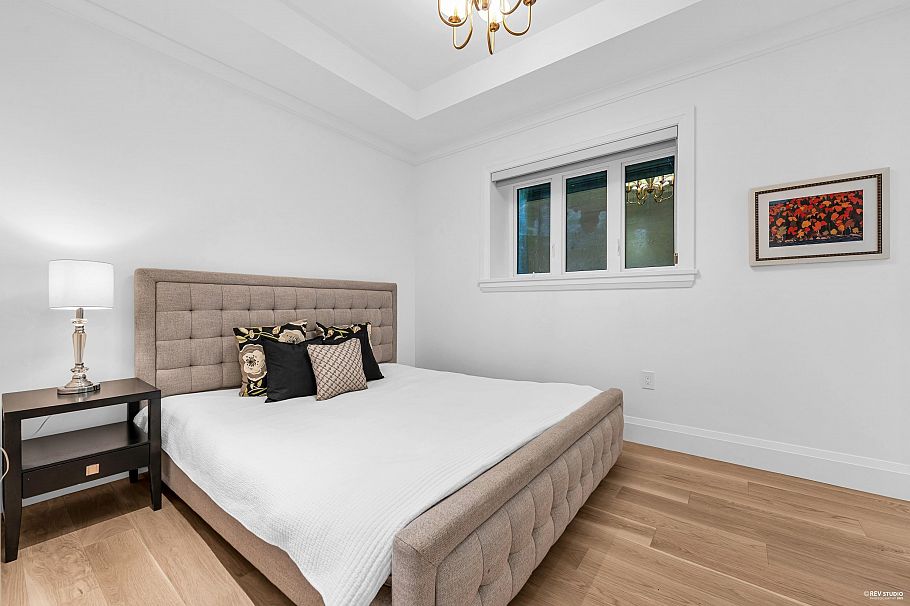 5188 Yew Street Vancouver, BC - 32