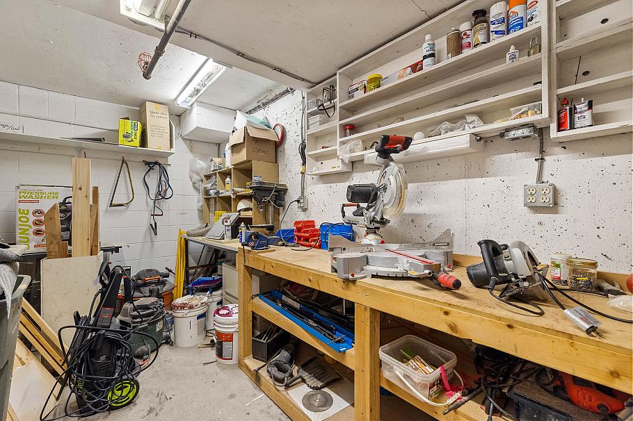 8 1285 Harwood Street Vancouver, BC - 40