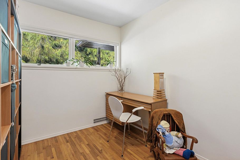 415 W 26th Street North Vancouver, BC - 21