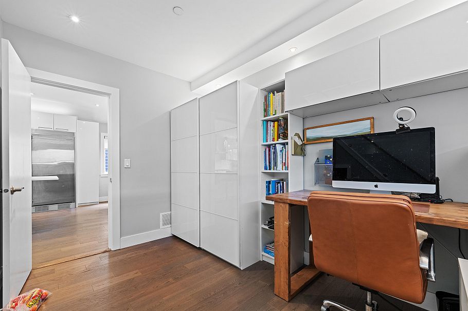 1630 E 13th Avenue Vancouver, BC - 17