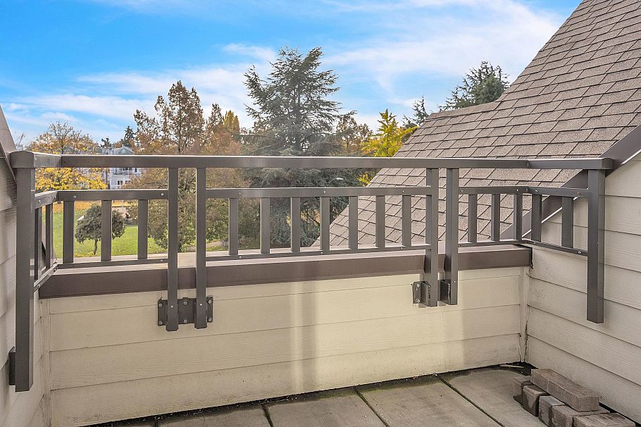 PH3 1533 E 8th Avenue Vancouver, BC - 21