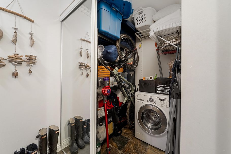 209 1550 Barclay Street Vancouver, BC - 16