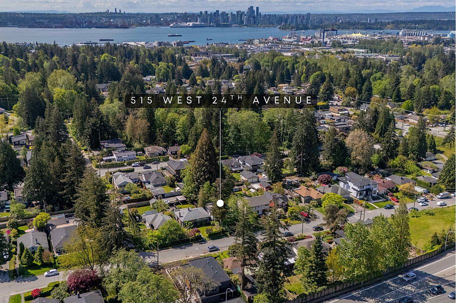515 W 24th Street North Vancouver, BC - 4