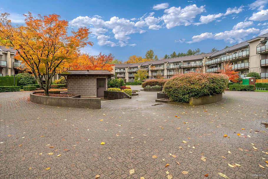 408 4373 Halifax Street Burnaby, BC - 26