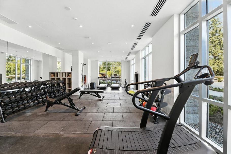 605 2385 Emery Court North Vancouver, BC - 24