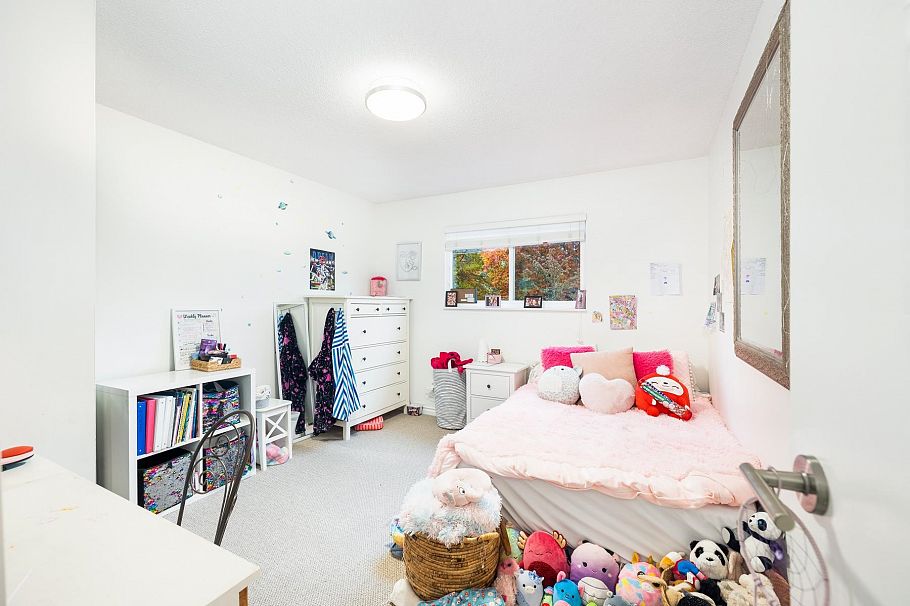 1709 Philip Avenue North Vancouver, BC - 29