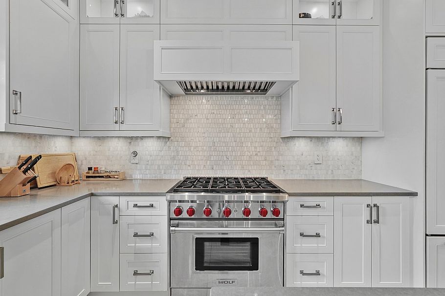 1895 W 60th Avenue Vancouver, BC - 10