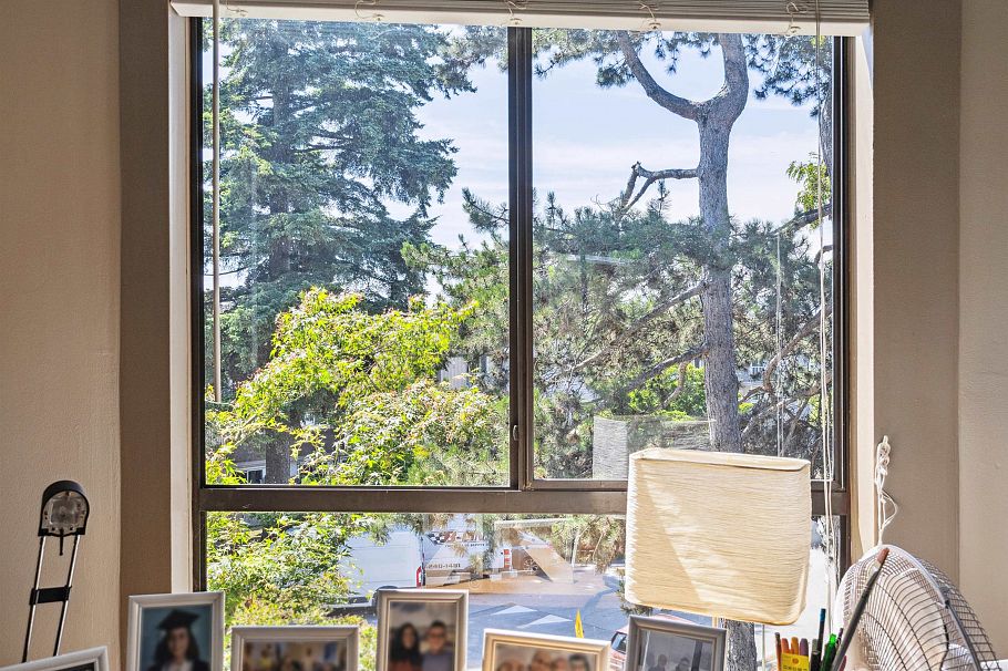 221 210 W 2nd Street North Vancouver, BC - 6