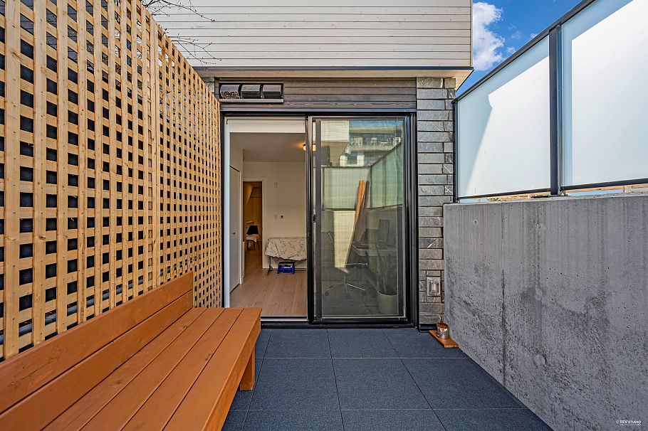 116 650 E 2nd Street North Vancouver, BC - 25