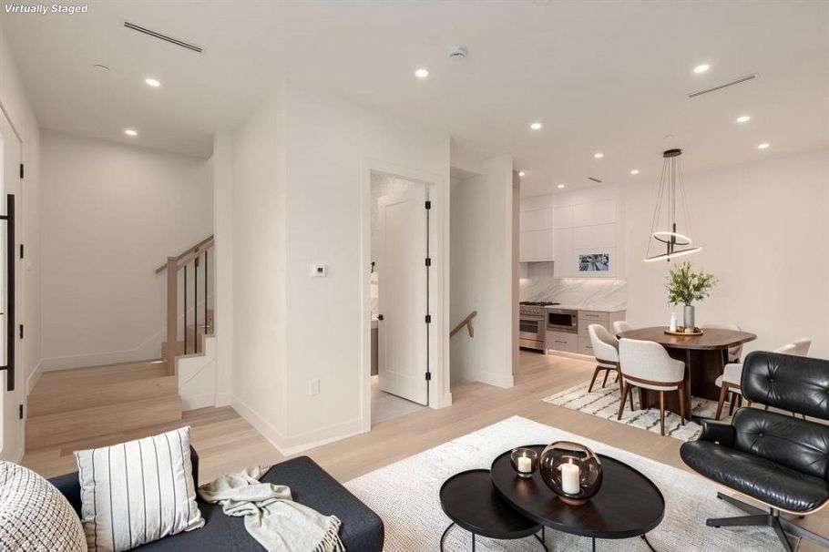 1 2658 Dundas Street Vancouver, BC - 11