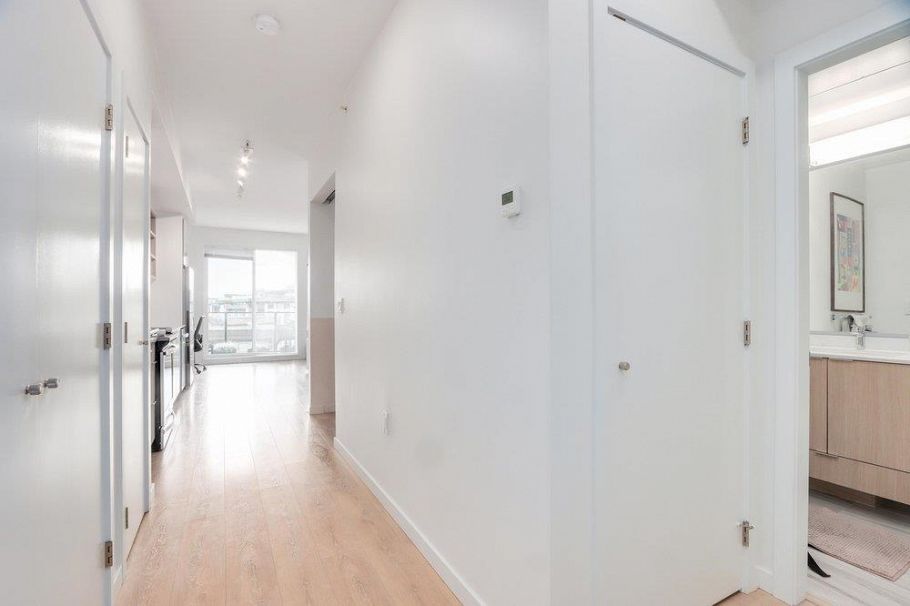 509 725 Marine Drive North Vancouver, BC - 12