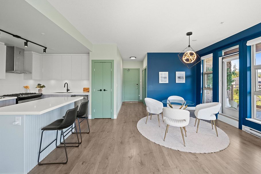 202 3602 Aldercrest Drive North Vancouver, BC - 8