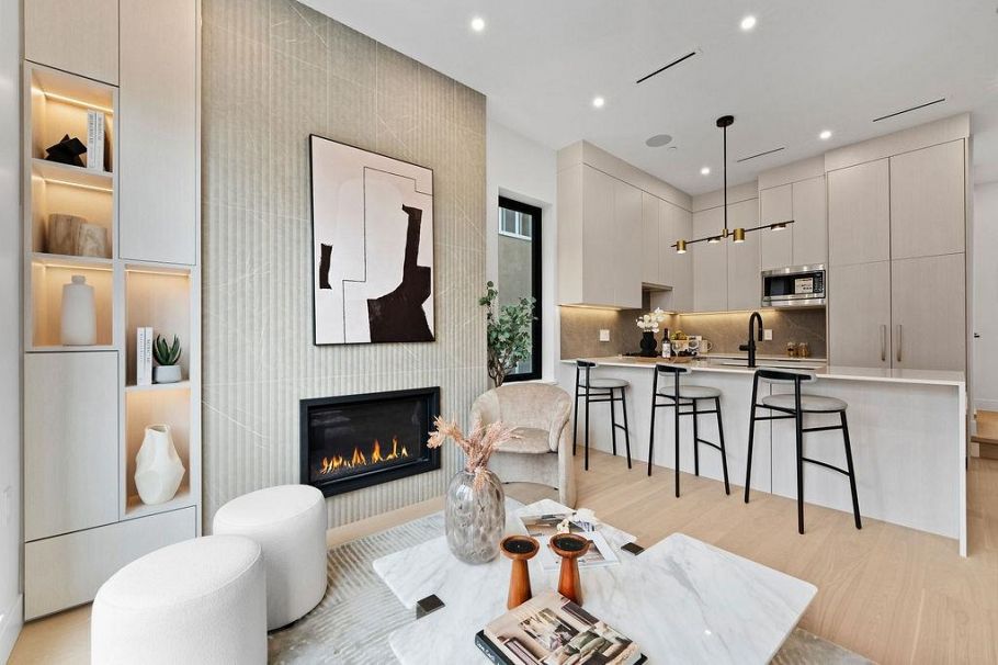 6890 Brooks Street Vancouver, BC - 6