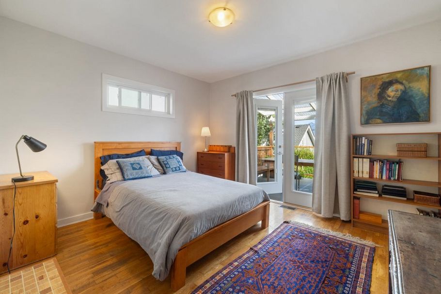 2743 Kitchener Street Vancouver, BC - 16