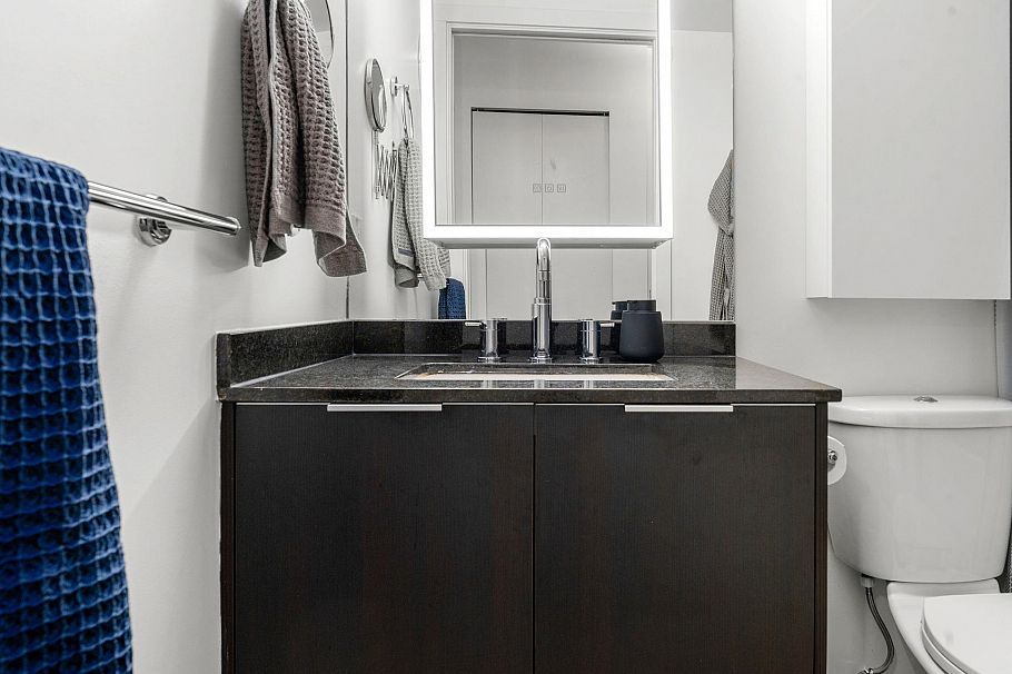 211 445 W 2nd Avenue Vancouver, BC - 19