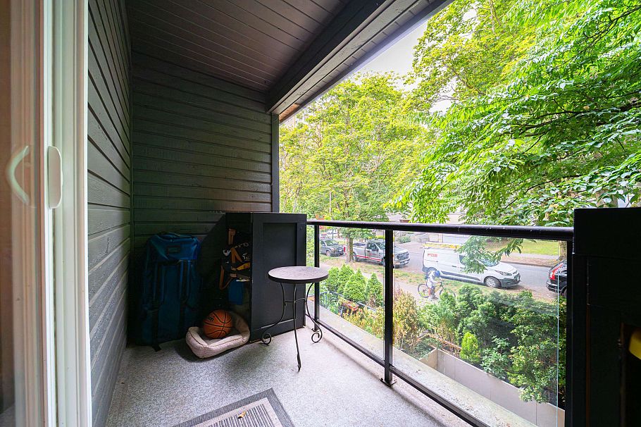 209 1550 Barclay Street Vancouver, BC - 17