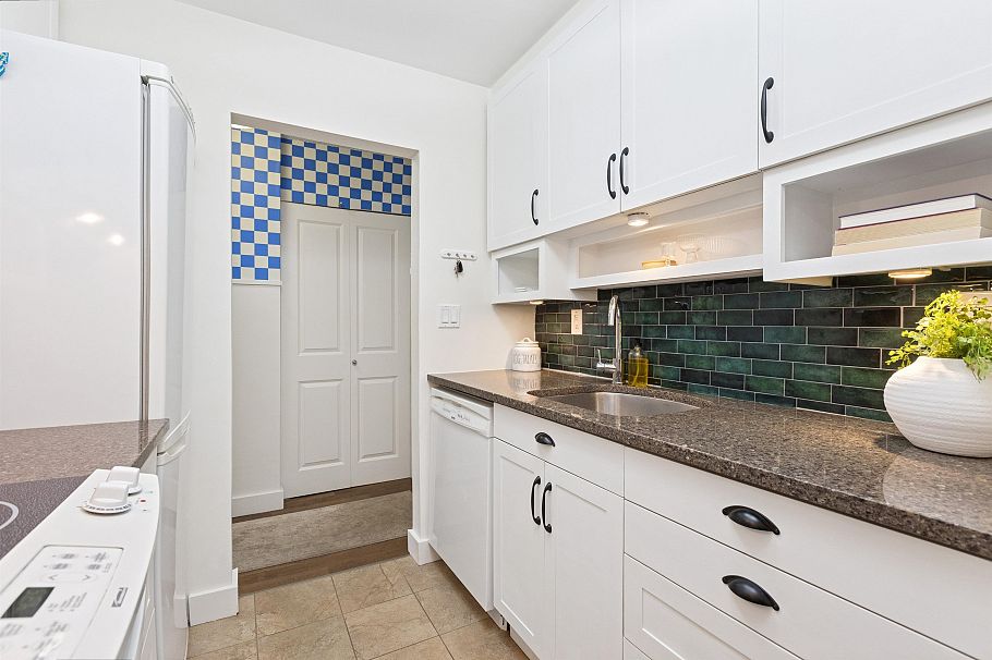 319 1422 E 3rd Avenue Vancouver, BC - 14